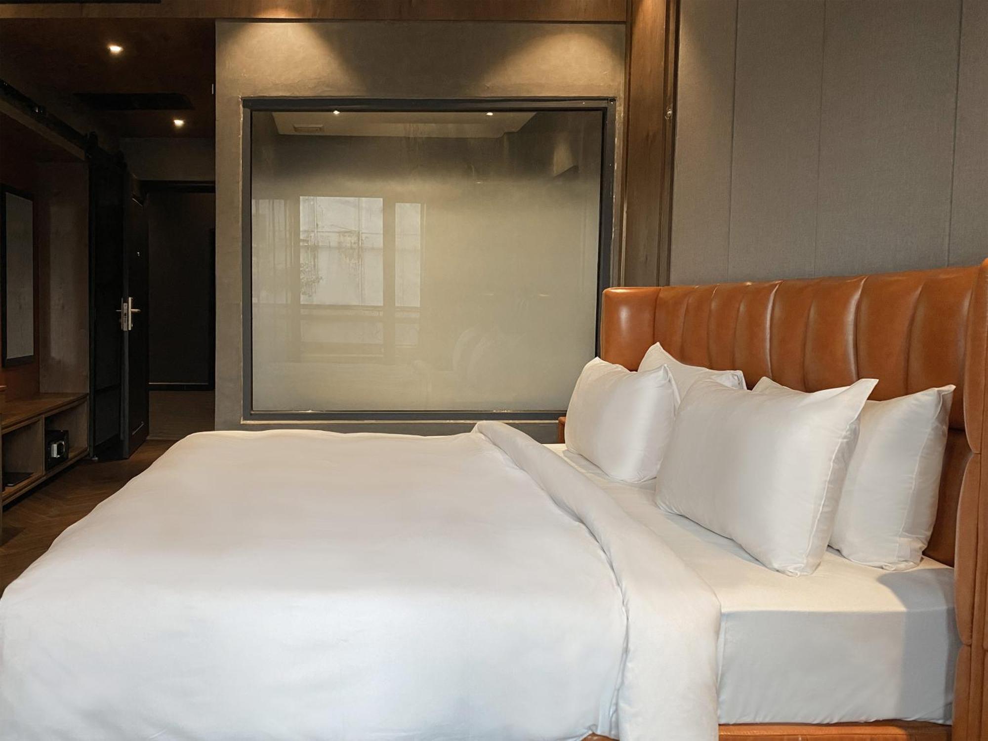 Check Inn Phnom Penh Bkk1 מראה חיצוני תמונה